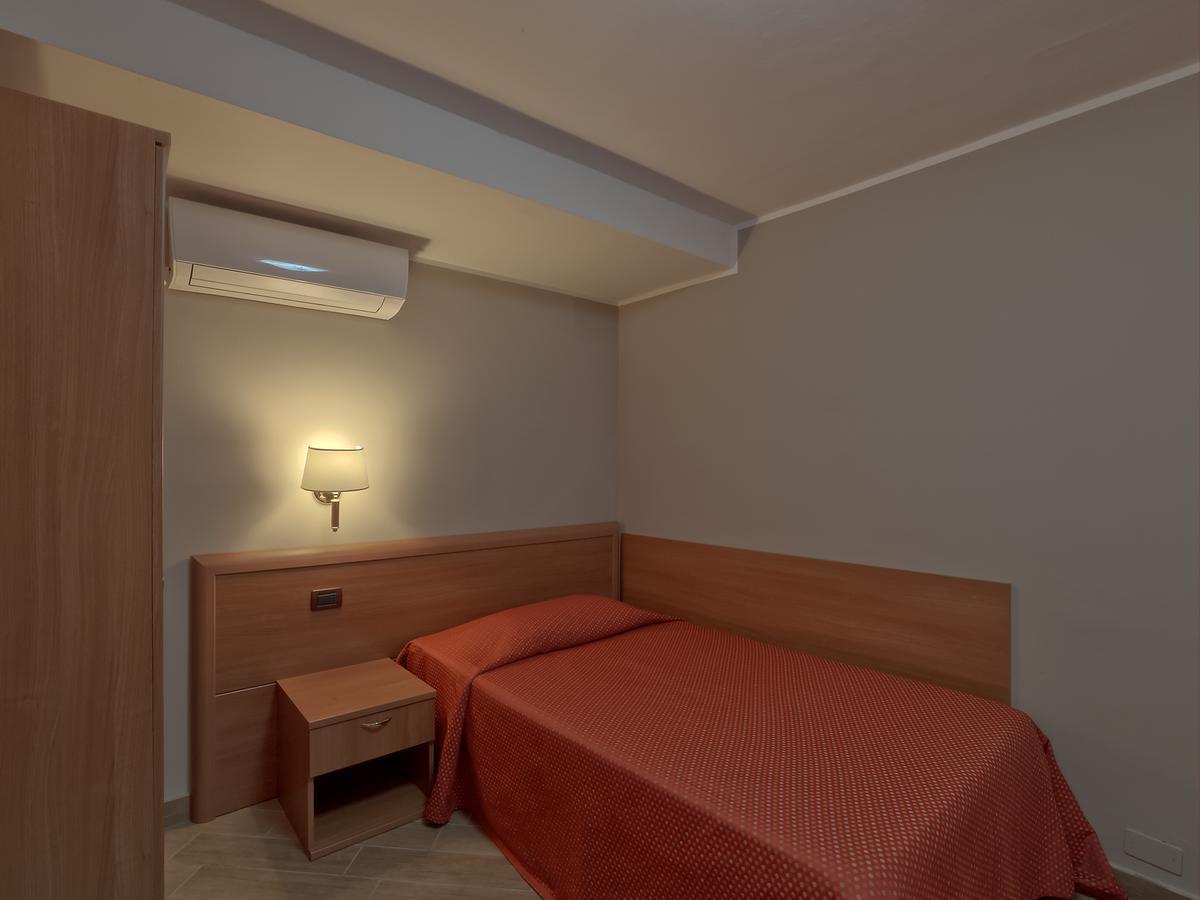 Terme Di Monte Valenza Hotell Exteriör bild